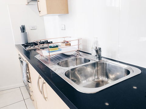 DD Apartments Chinatown - Winery Find 37