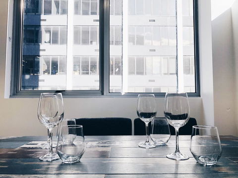 DD Apartments Chinatown - Winery Find 30