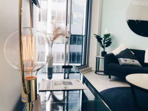 DD Apartments Chinatown - Winery Find 9