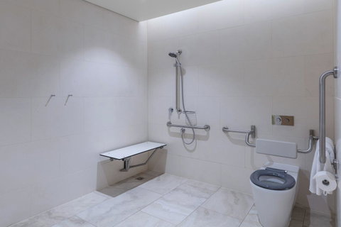 Rydges Australia Square, Formerly Tank Stream Hotel - Winery Find 29