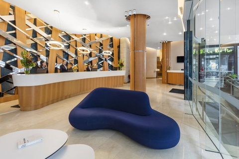 Rydges Australia Square, Formerly Tank Stream Hotel - Winery Find 8