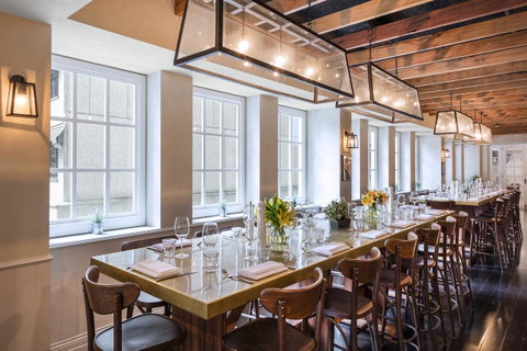Rydges Australia Square, Formerly Tank Stream Hotel - Winery Find 18