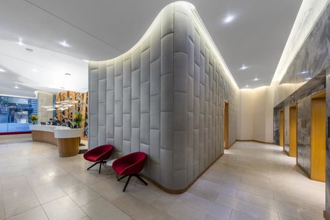 Rydges Australia Square, Formerly Tank Stream Hotel - Winery Find 17