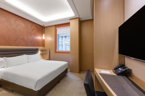 Rydges Australia Square, Formerly Tank Stream Hotel - Winery Find 25