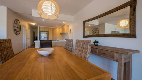 Byron Quarter Apartments - Winery Find 27