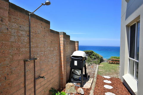 Neptune I Absolute Beachfront I Stunning Views - Winery Find 27