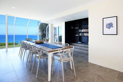Neptune I Absolute Beachfront I Stunning Views - Winery Find 6