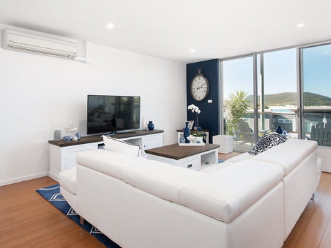 Blue View @ Fingal Bay - Winery Find 4