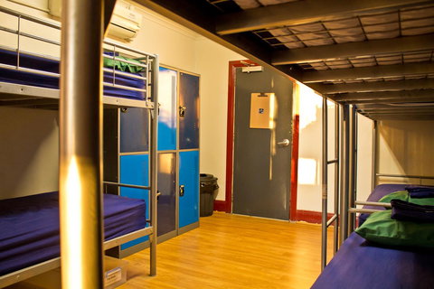 Mad Monkey Kings Cross - Winery Find 32