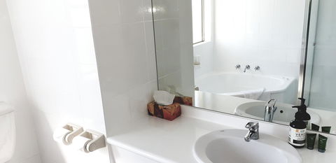 Marina Resort - Winery Find 19