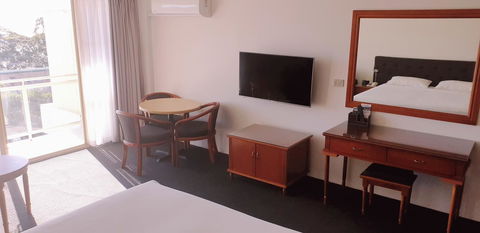 Marina Resort - Winery Find 32