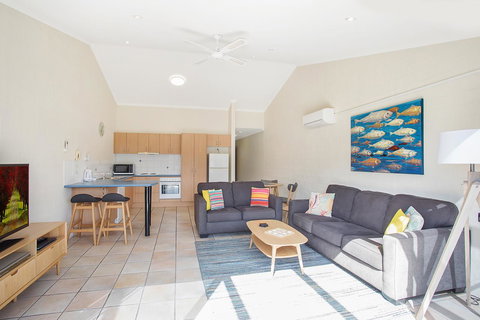Sails Luxury Apartments Merimbula - Winery Find 22