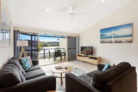 Sails Luxury Apartments Merimbula - Winery Find 34