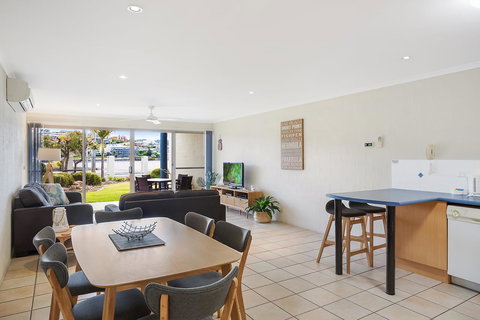 Sails Luxury Apartments Merimbula - Winery Find 23