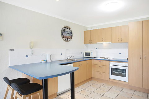 Sails Luxury Apartments Merimbula - Winery Find 28