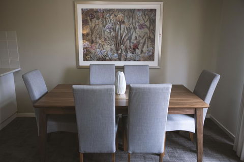 Quest Wagga Wagga - Winery Find 5