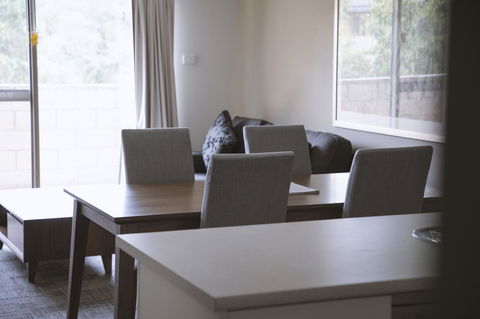 Quest Wagga Wagga - Winery Find 15