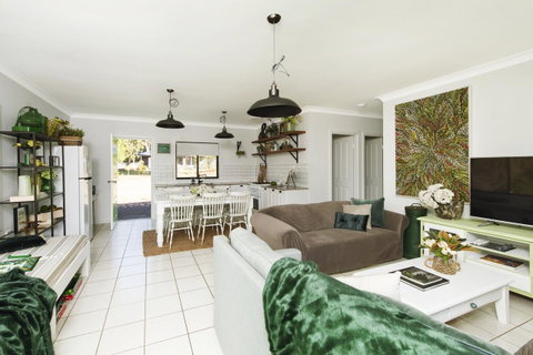 The Woods Farm Jervis Bay - Winery Find 43