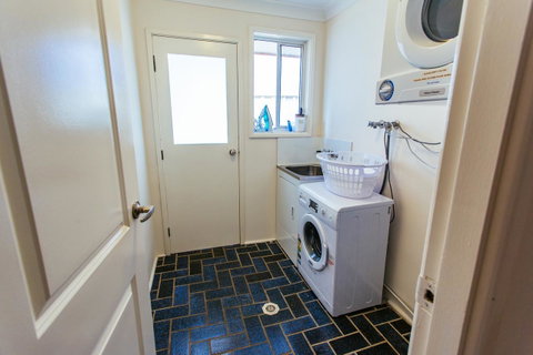 Sunbaker Pet Friendly Awards Finalist 4 Mins Walk To Culburra Beach - Winery Find 27