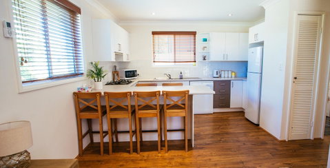 Sunbaker Pet Friendly Awards Finalist 4 Mins Walk To Culburra Beach - Winery Find 13