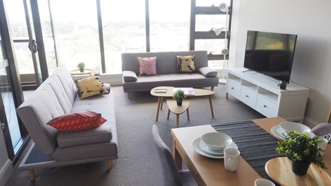Skygarden Olympic Park View 2 Bedroom Apartment - Winery Find 39