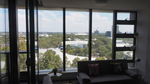 Skygarden Olympic Park View 2 Bedroom Apartment - Winery Find 21