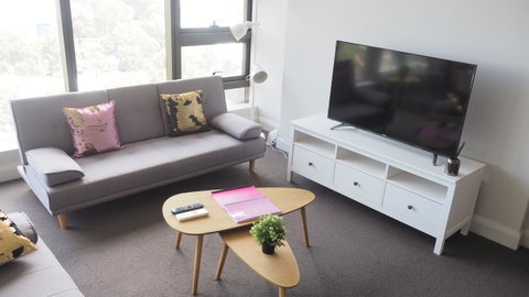 Skygarden Olympic Park View 2 Bedroom Apartment - Winery Find 22