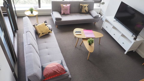 Skygarden Olympic Park View 2 Bedroom Apartment - Winery Find 28