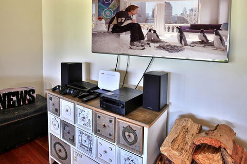 Terara Riverside Retreat - Winery Find 7