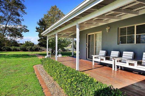 Terara Riverside Retreat - Winery Find 38