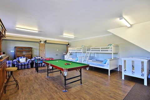 Terara Riverside Retreat - Winery Find 16