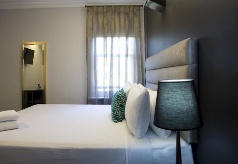Hotel Challis Potts Point - Winery Find 25