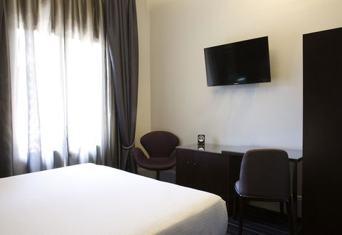 Hotel Challis Potts Point - Winery Find 26