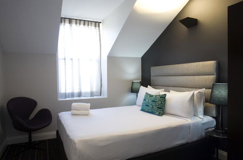 Hotel Challis Potts Point - Winery Find 12