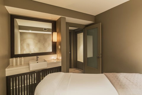 Swissotel Sydney - Winery Find 22