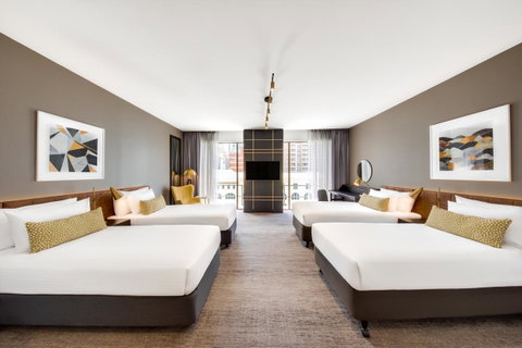 Vibe Hotel Sydney - Winery Find 20