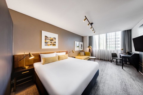Vibe Hotel Sydney - Winery Find 26