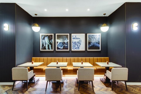 Vibe Hotel Sydney - Winery Find 5