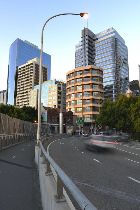 Metro Apartments On Darling Harbour - Winery Find 7