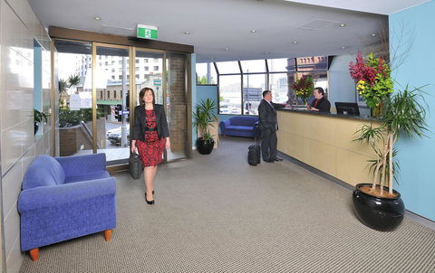 Metro Apartments On Darling Harbour - Winery Find 2