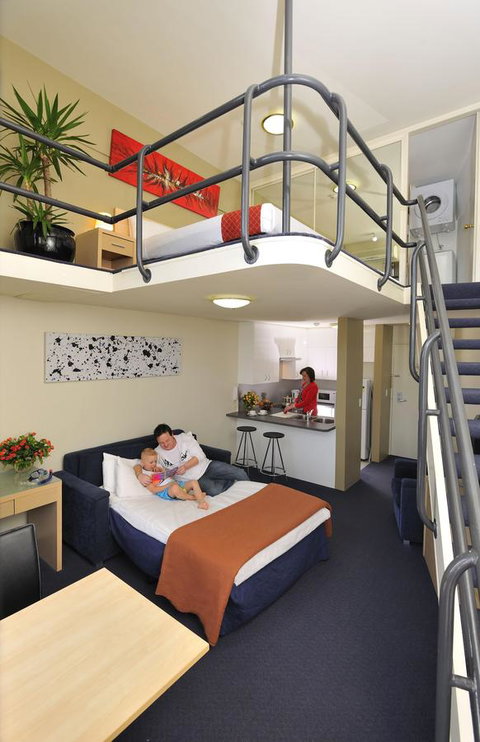 Metro Apartments On Darling Harbour - Winery Find 1