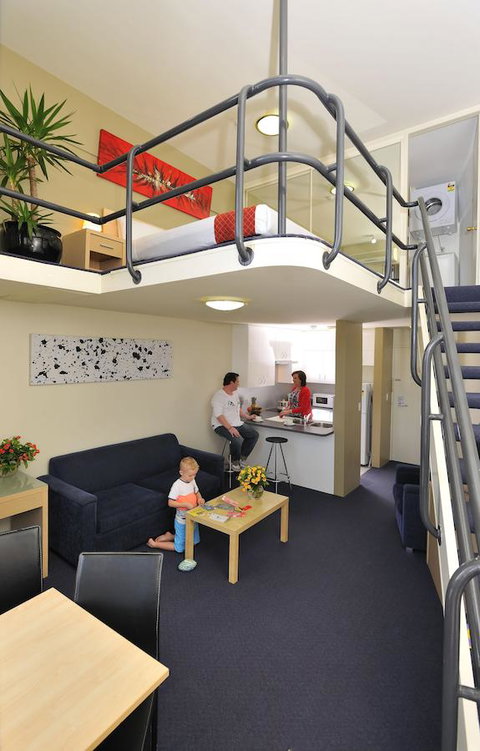 Metro Apartments On Darling Harbour - Winery Find 4