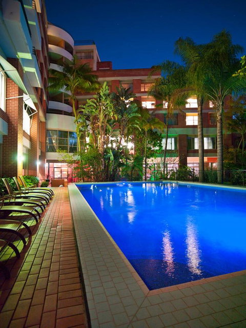 Adina Apartment Hotel Sydney Surry Hills - Winery Find 19