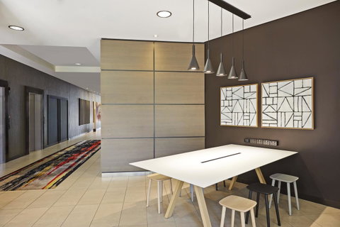 Adina Apartment Hotel Sydney Surry Hills - Winery Find 6