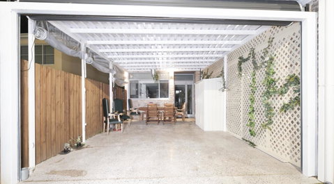 Luxury Villa Darlington - Vine - Winery Find 19