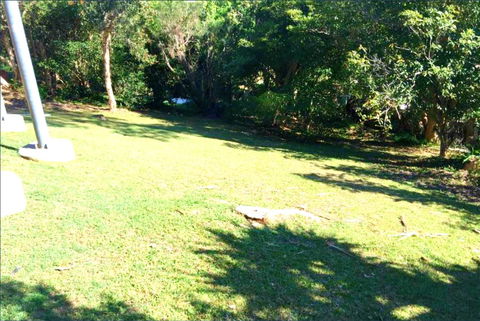 Coastwatch, 26 Comara Terrace - Winery Find 11