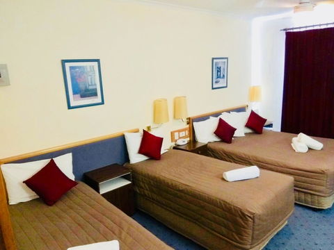 Australia Park Motel - Winery Find 9