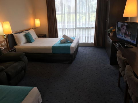 Australia Park Motel - Winery Find 23