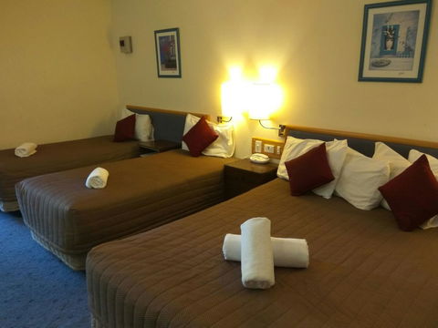 Australia Park Motel - Winery Find 31