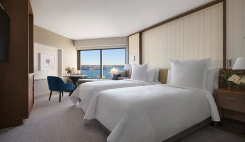 Four Seasons Hotel Sydney - Winery Find 24